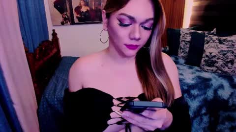Snapshot of xdirtymistressx chatting on February 12, 2025, 10:24 am XDirtymistressX online show from February 12, 2025, 10:24 am