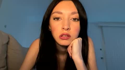 xenadreamx online show from March 30, 2026, 3:40 am