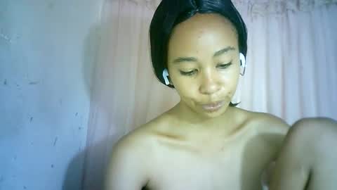 xenna610827 online show from January 28, 2025, 6:39 pm