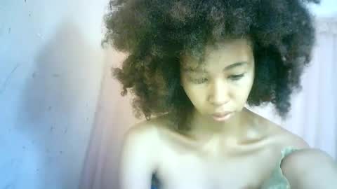 xenna610827 online show from February 5, 2025, 3:34 am