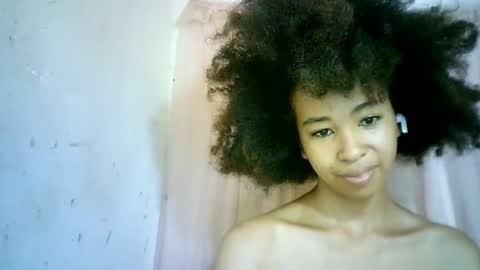 xenna610827 online show from February 13, 2025, 8:06 am