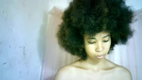 xenna610827 online show from February 22, 2025, 3:14 pm