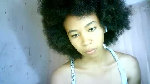 xenna610827 online show from February 27, 2025, 3:37 pm