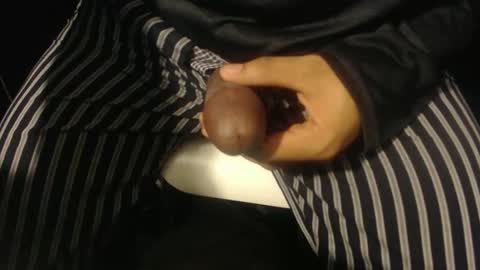 Snapshot of xentric777 chatting on February 15, 2026, 8:05 pm xentric777 online show from February 15, 2026, 8:05 pm