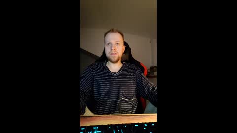 Xeharnot online show from March 3, 2026, 5:24 am