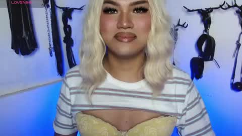 Snapshot of xfreyalibitina69x chatting on May 9, 2026, 8:25 pm xfreyalibitina69x online show from May 9, 2026, 8:25 pm