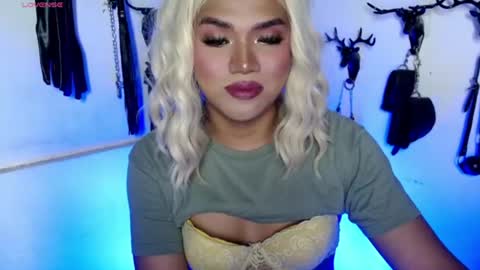 Snapshot of xfreyalibitina69x chatting on June 16, 2026, 5:37 pm xfreyalibitina69x online show from June 16, 2026, 5:37 pm