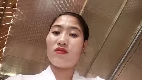 Snapshot of xiagoal_cute chatting on May 18, 2026, 5:57 am xiagoal_cute online show from May 18, 2026, 5:57 am