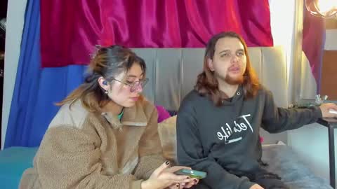 xialee and Lio online show from February 10, 2025, 8:53 am