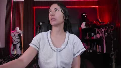 XiaQueen   I M online show from September 11, 2025, 11:32 am