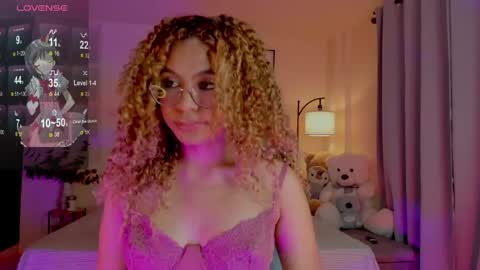 Snapshot of ximena_sotto1 chatting on May 27, 2026, 1:57 am camila online show from May 27, 2026, 1:57 am
