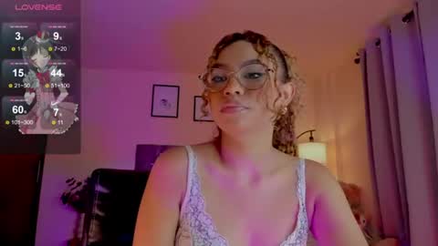 Snapshot of ximena_sotto1 chatting on June 18, 2026, 8:57 pm camila online show from June 18, 2026, 8:57 pm