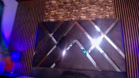 Snapshot of ximenaa_diaz chatting on March 1, 2025, 1:00 am Mia Vega online show from March 1, 2025, 1:00 am