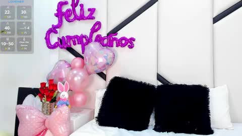 Snapshot of ximenacosta chatting on April 8, 2026, 1:00 pm ximenacosta online show from April 8, 2026, 1:00 pm
