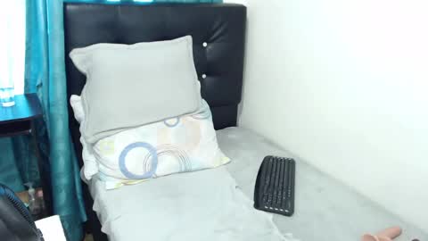 Xio77 online show from December 20, 2024, 11:54 am