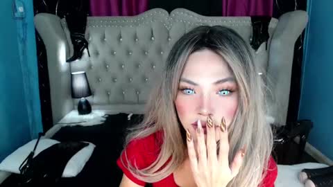 Snapshot of xkatarina69x chatting on March 9, 2025, 12:53 pm Katarina online show from March 9, 2025, 12:53 pm