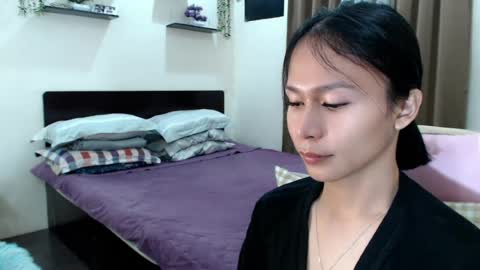 Snapshot of xlovely_destinyx chatting on July 28, 2026, 4:39 pm Alice online show from July 28, 2026, 4:39 pm