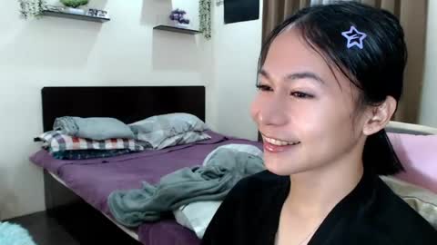 Snapshot of xlovely_destinyx chatting on July 30, 2026, 7:07 am Alice online show from July 30, 2026, 7:07 am