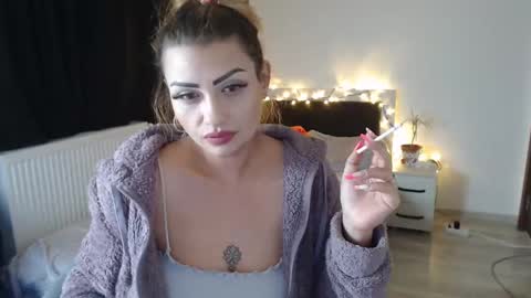 Magic Panther online show from December 19, 2024, 9:49 pm