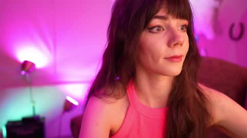 Bella Bondai online show from December 8, 2024, 6:43 am