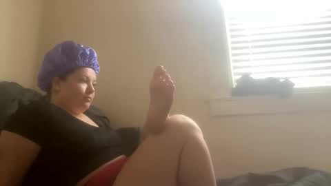 xocrybaby online show from February 17, 2025, 5:21 pm