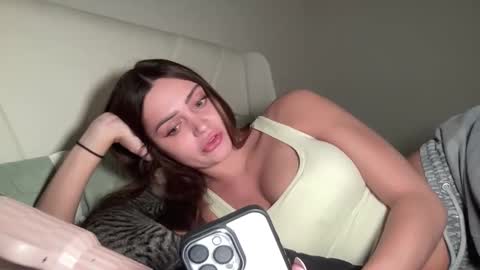 Harper  online show from November 11, 2025, 12:43 am