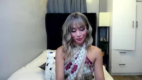 Snapshot of xoxo_adams chatting on November 17, 2025, 2:34 pm xoxo online show from November 17, 2025, 2:34 pm