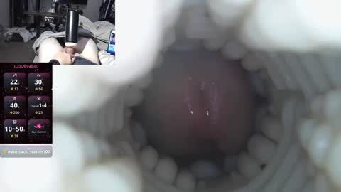 Snapshot of xoxowtf chatting on December 15, 2025, 6:01 pm xoxowtf online show from December 15, 2025, 6:01 pm