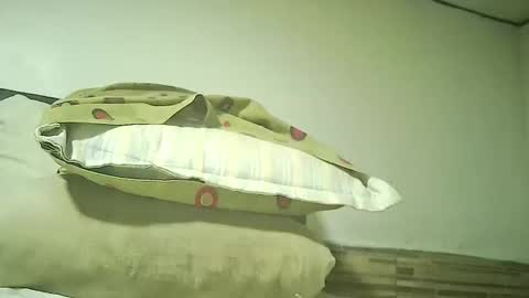 xposed_edger online show from October 4, 2025, 11:25 pm