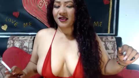 xshopyx online show from March 8, 2026, 3:21 am