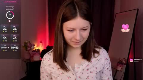 Enny baby  online show from March 5, 2026, 2:02 pm