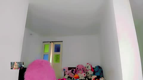 Femboy Exotic online show from February 13, 2025, 10:22 pm