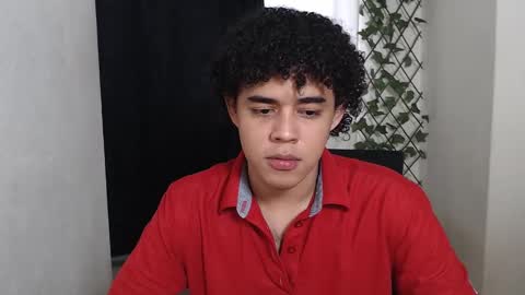 xtranherr online show from February 4, 2025, 9:52 pm