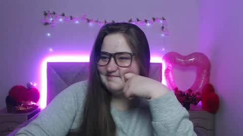 Snapshot of xx_daniella_xx chatting on March 23, 2026, 7:18 pm xx daniella xx online show from March 23, 2026, 7:18 pm