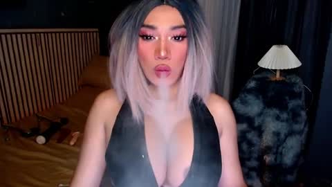 Snapshot of xxcinddyxx chatting on October 12, 2025, 11:42 am cinddy online show from October 12, 2025, 11:42 am