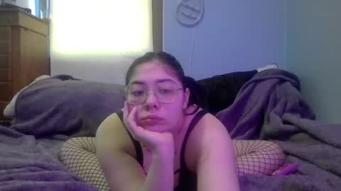 xxemo baddiexx online show from February 21, 2025, 2:38 pm