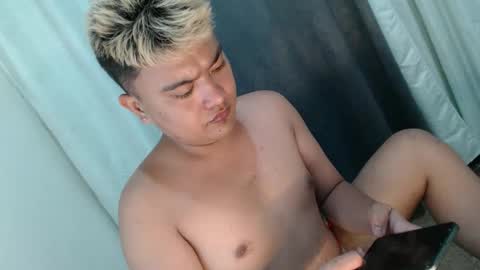 Snapshot of xxhotloyd_cummerx chatting on March 6, 2026, 5:53 pm Loyd online show from March 6, 2026, 5:53 pm