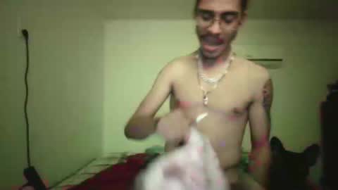 Snapshot of xxjasoneecxx chatting on January 16, 2025, 12:45 am XxJasoneecxX online show from January 16, 2025, 12:45 am