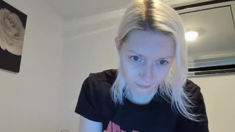 Snapshot of xxkimber_bentonxx chatting on January 5, 2025, 3:34 pm  Next online Monday to Friday 10am till 2pm UK time online show from January 5, 2025, 3:34 pm