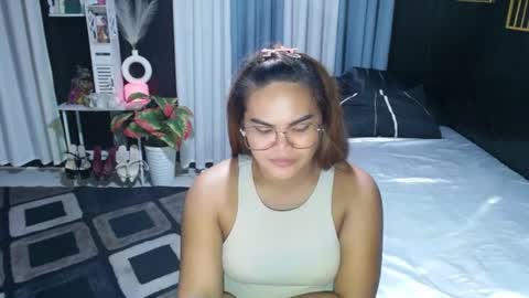 Snapshot of xxkylie_smithxx chatting on June 12, 2026, 3:55 pm Kylie Smith online show from June 12, 2026, 3:55 pm