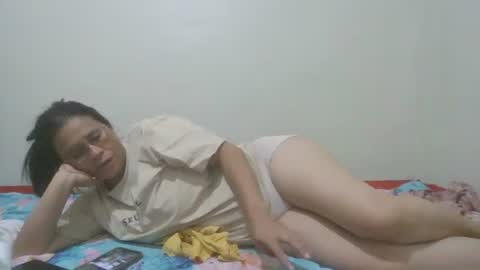 xxlenepinayxx online show from April 26, 2026, 11:35 pm