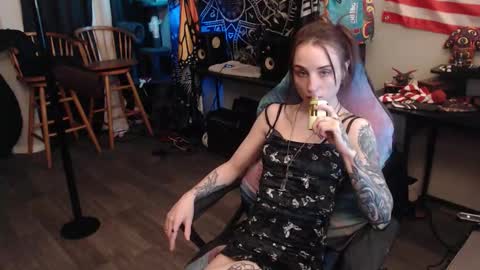 Lilith online show from October 14, 2025, 2:23 am