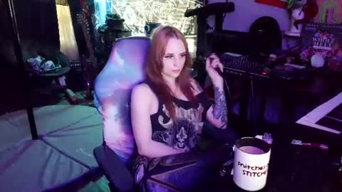 Snapshot of xxlilithmoonxx chatting on June 28, 2026, 12:05 am Lilith online show from June 28, 2026, 12:05 am