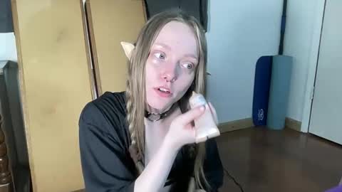 LoveAnastasia online show from April 24, 2026, 3:47 pm