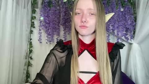 Snapshot of xxloveanastasia chatting on June 8, 2026, 2:39 pm LoveAnastasia online show from June 8, 2026, 2:39 pm