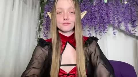 Snapshot of xxloveanastasia chatting on June 29, 2026, 3:01 pm LoveAnastasia online show from June 29, 2026, 3:01 pm