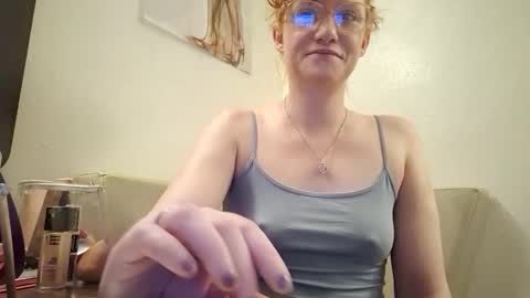 xxmariebliss online show from February 11, 2026, 2:00 pm