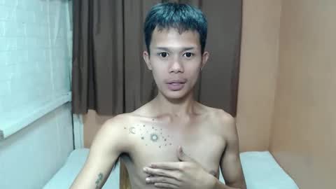 Snapshot of xxronnie chatting on April 6, 2026, 5:36 pm xxronnie online show from April 6, 2026, 5:36 pm