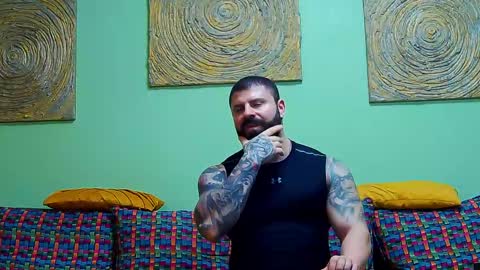 Snapshot of xxtreamleonard chatting on February 9, 2025, 2:50 pm Xtream Leonard online show from February 9, 2025, 2:50 pm