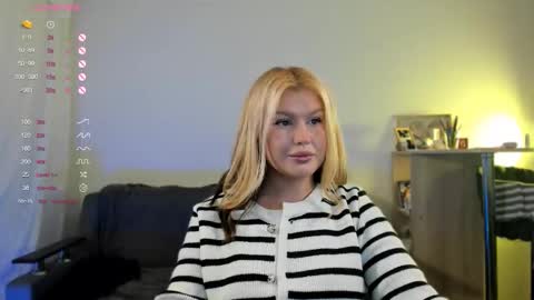 Vi online show from October 11, 2025, 10:19 pm